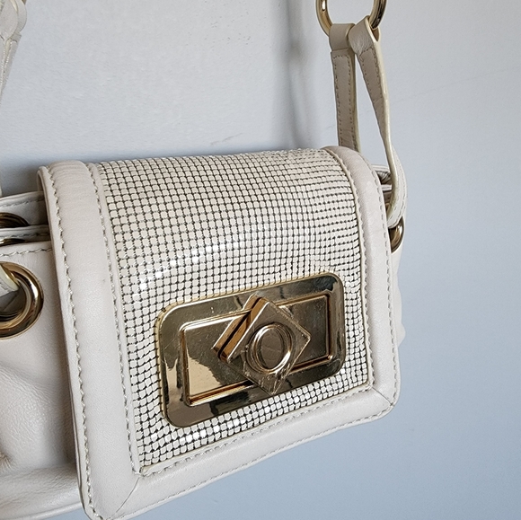 Oroton Cream Small Bag Long Strap Gold Leather Glomesh Couch Crossbody - Picture 4 of 10